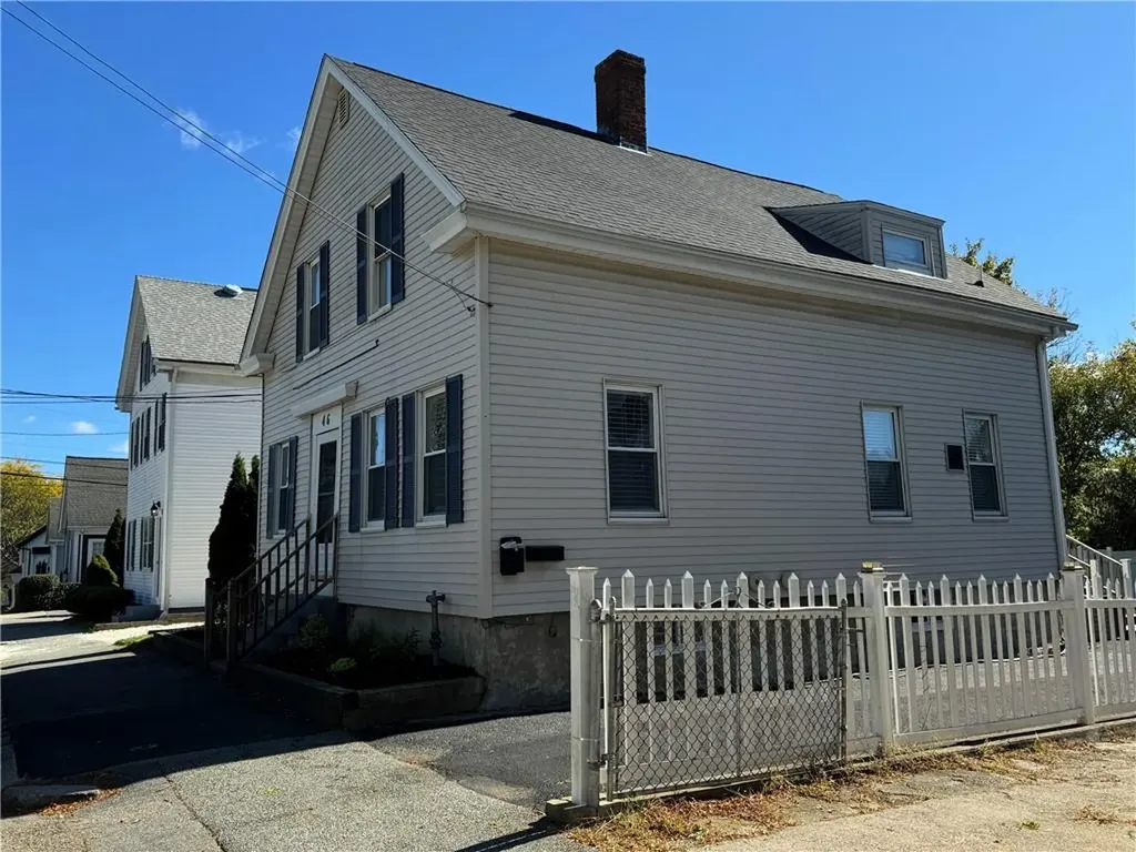 46 Mount Hope Avenue Bristol RI 02809