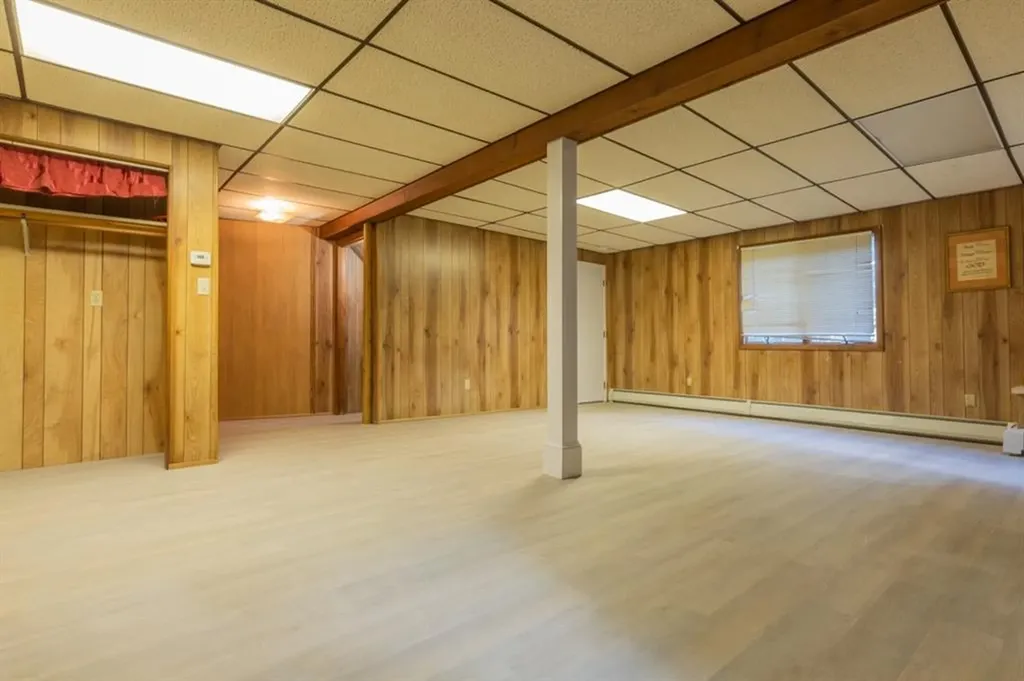68 Virginia Lane Providence RI 02908