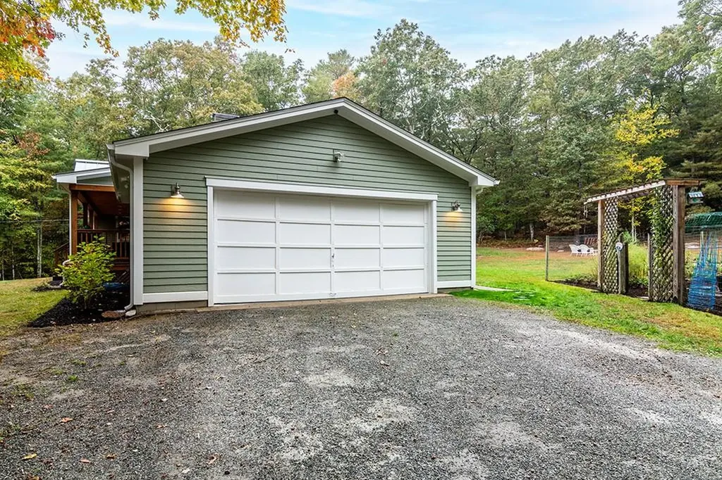 75 Purgatory Road Exeter RI 02822