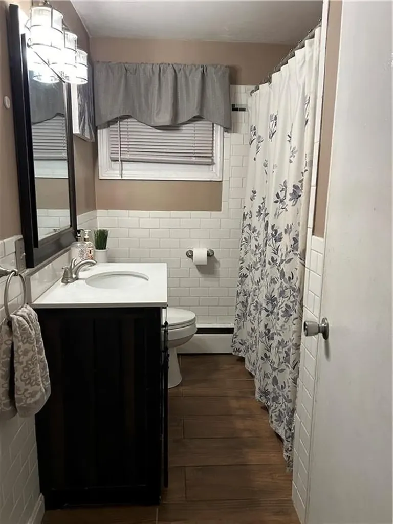 73 Burbank Drive Warwick RI 02886