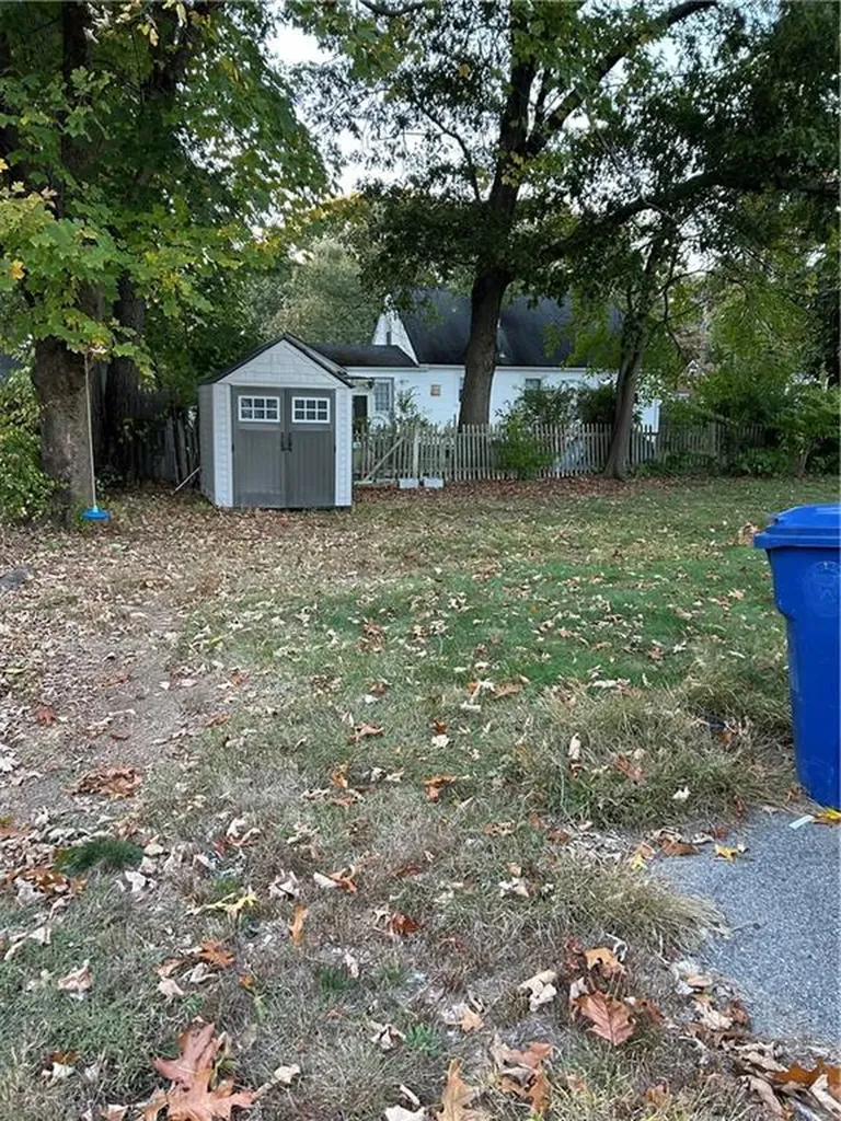 73 Burbank Drive Warwick RI 02886