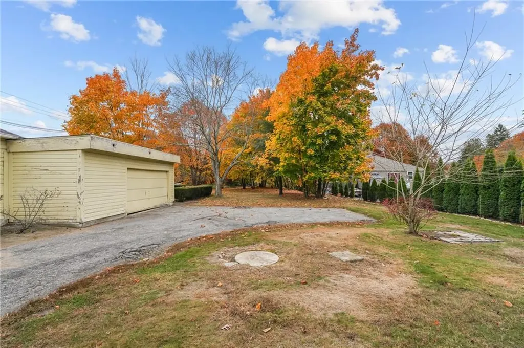 83 Farnum Pike Smithfield RI 02917