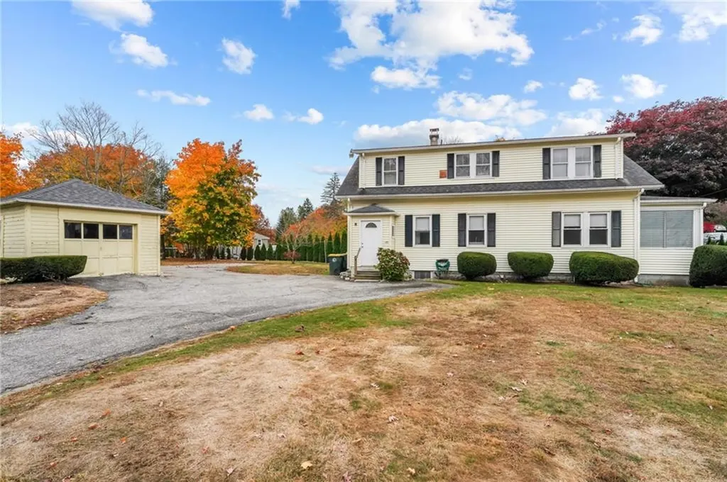 83 Farnum Pike Smithfield RI 02917
