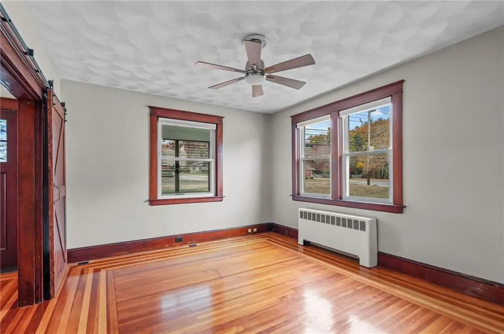 83 Farnum Pike Smithfield RI 02917