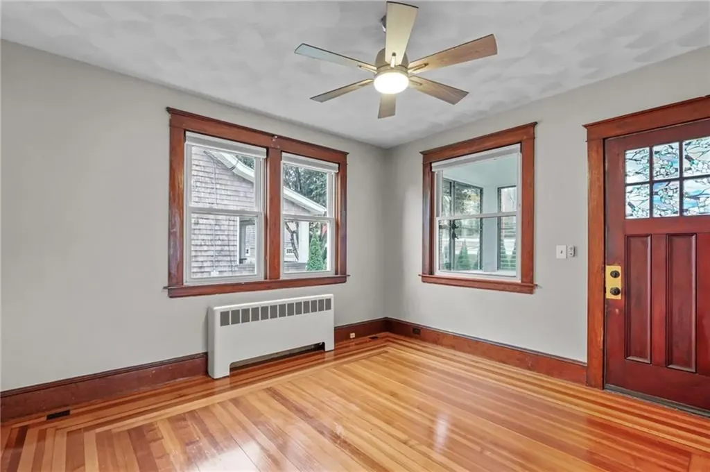 83 Farnum Pike Smithfield RI 02917