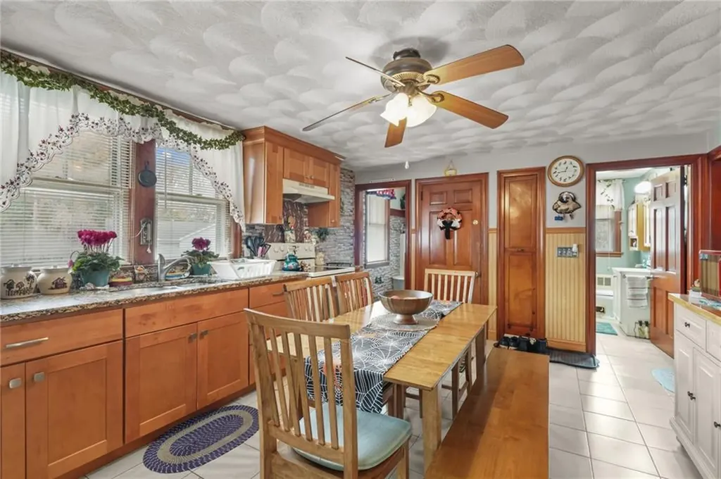 83 Farnum Pike Smithfield RI 02917
