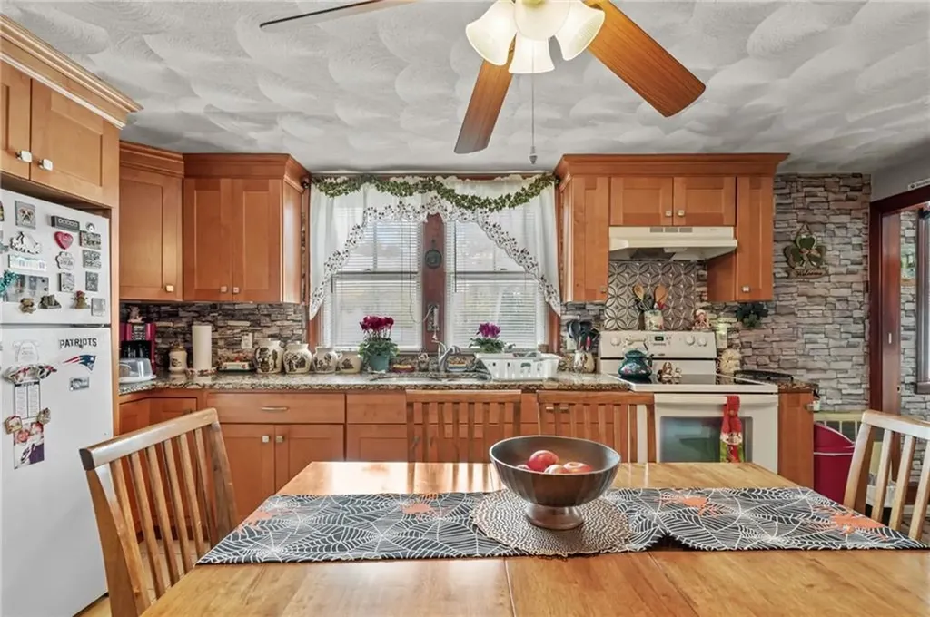 83 Farnum Pike Smithfield RI 02917
