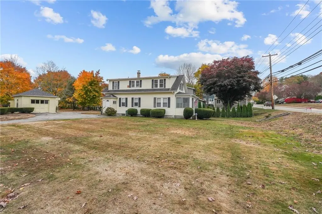 83 Farnum Pike Smithfield RI 02917