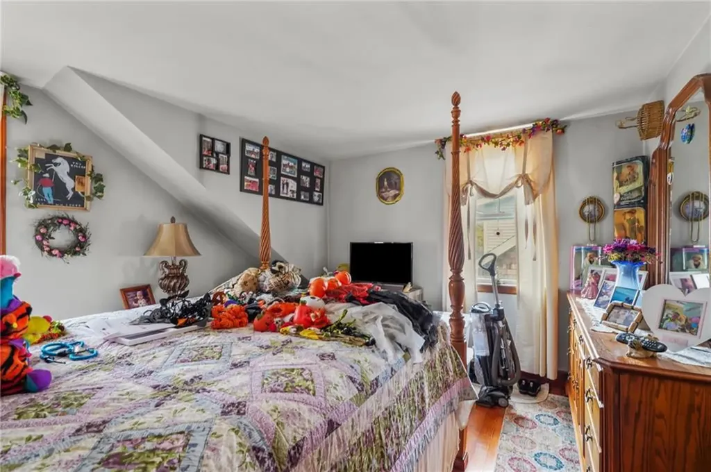 83 Farnum Pike Smithfield RI 02917