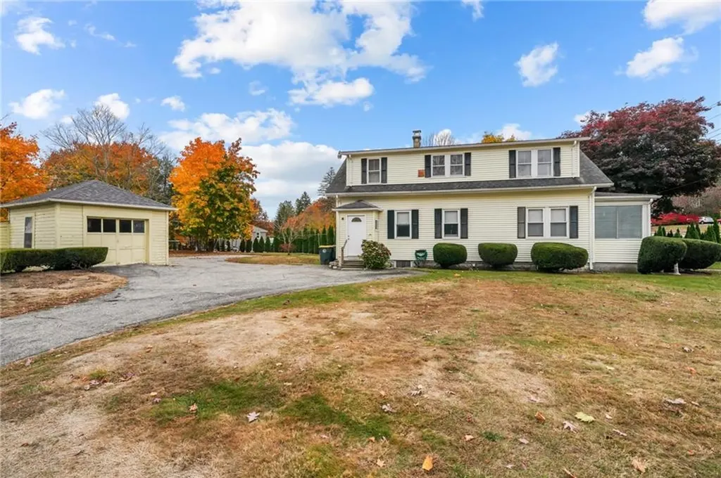 83 Farnum Pike Smithfield RI 02917