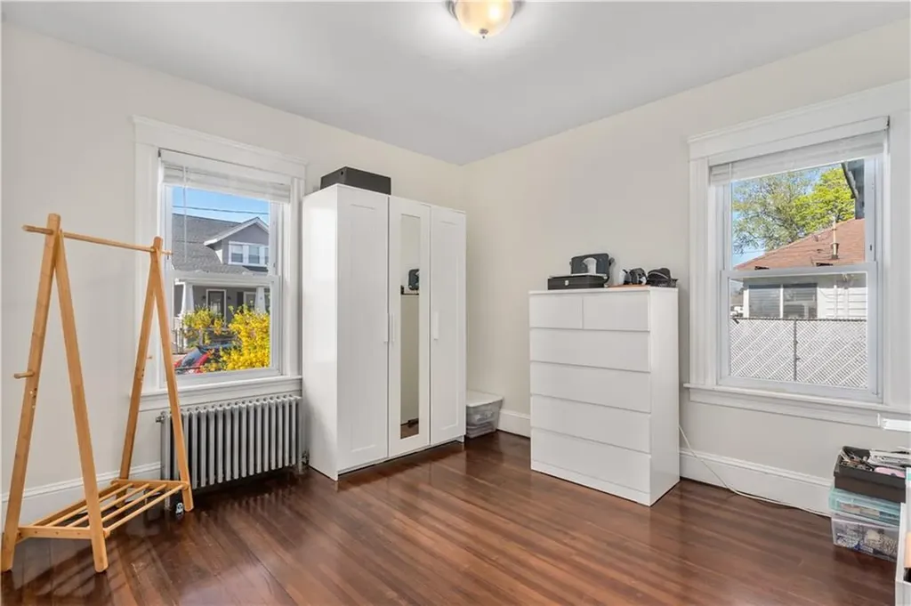 11 Bristol Avenue Pawtucket RI 02861