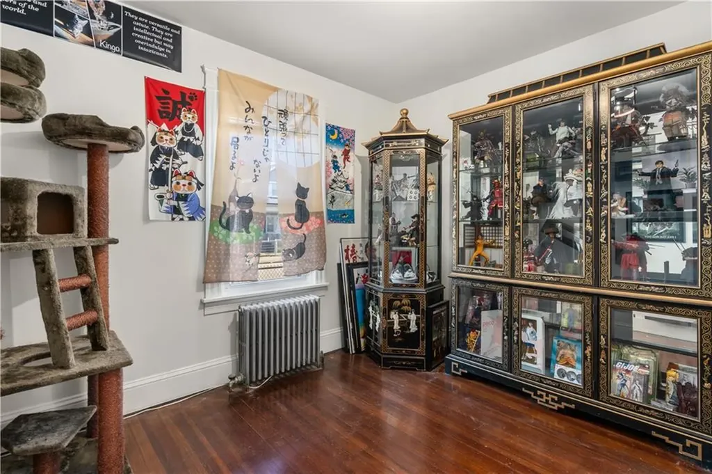 11 Bristol Avenue Pawtucket RI 02861