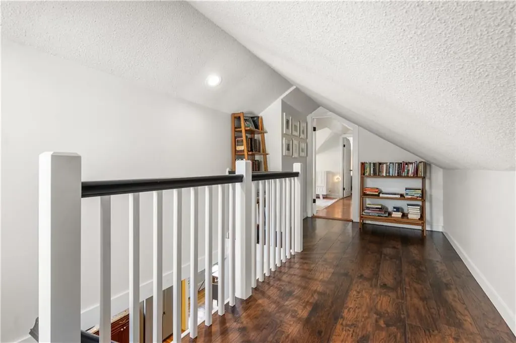 11 Bristol Avenue Pawtucket RI 02861
