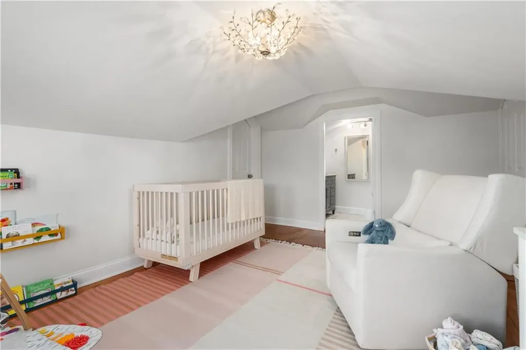 11 Bristol Avenue Pawtucket RI 02861