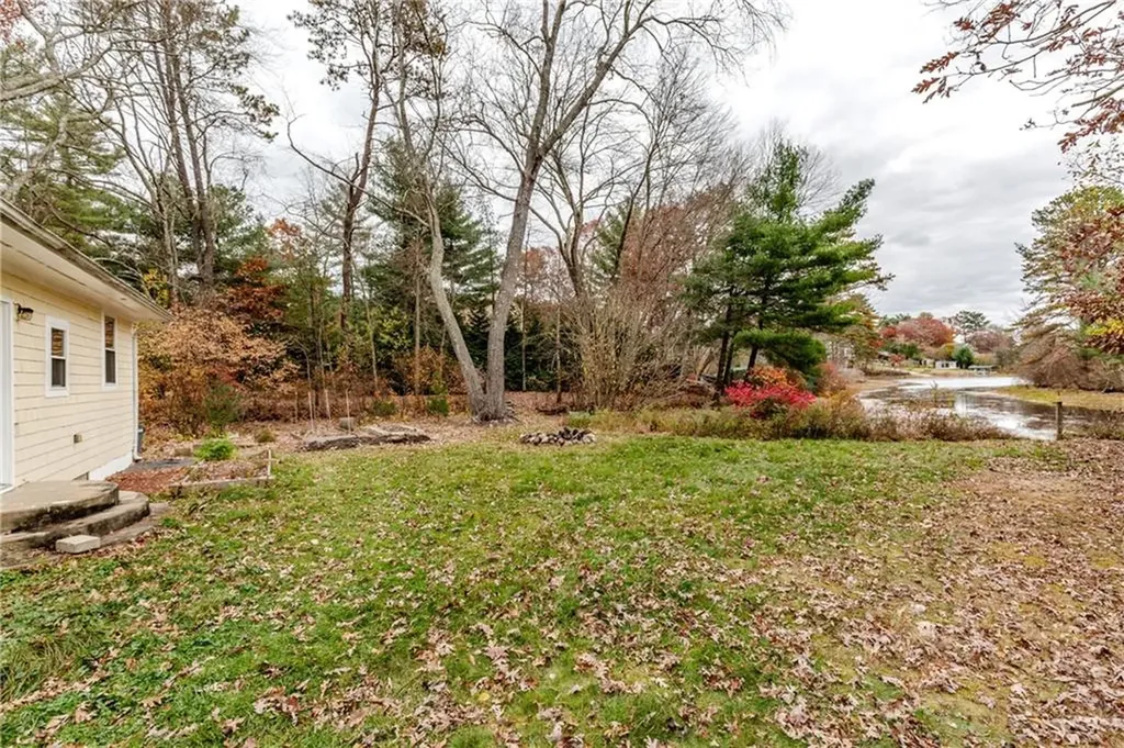114 Vine Street Coventry RI 02816