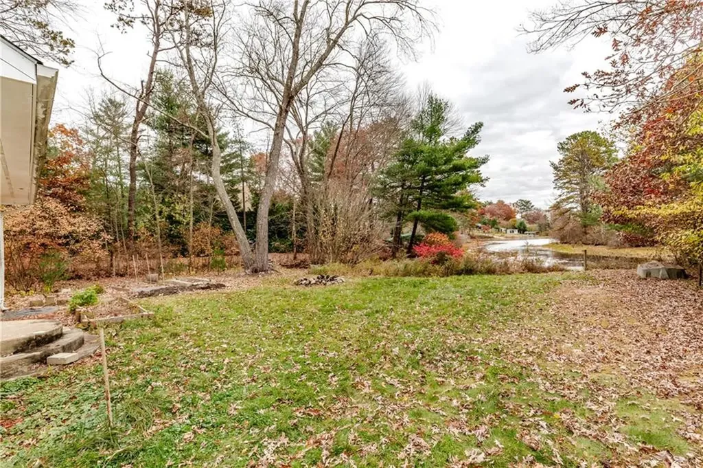 114 Vine Street Coventry RI 02816