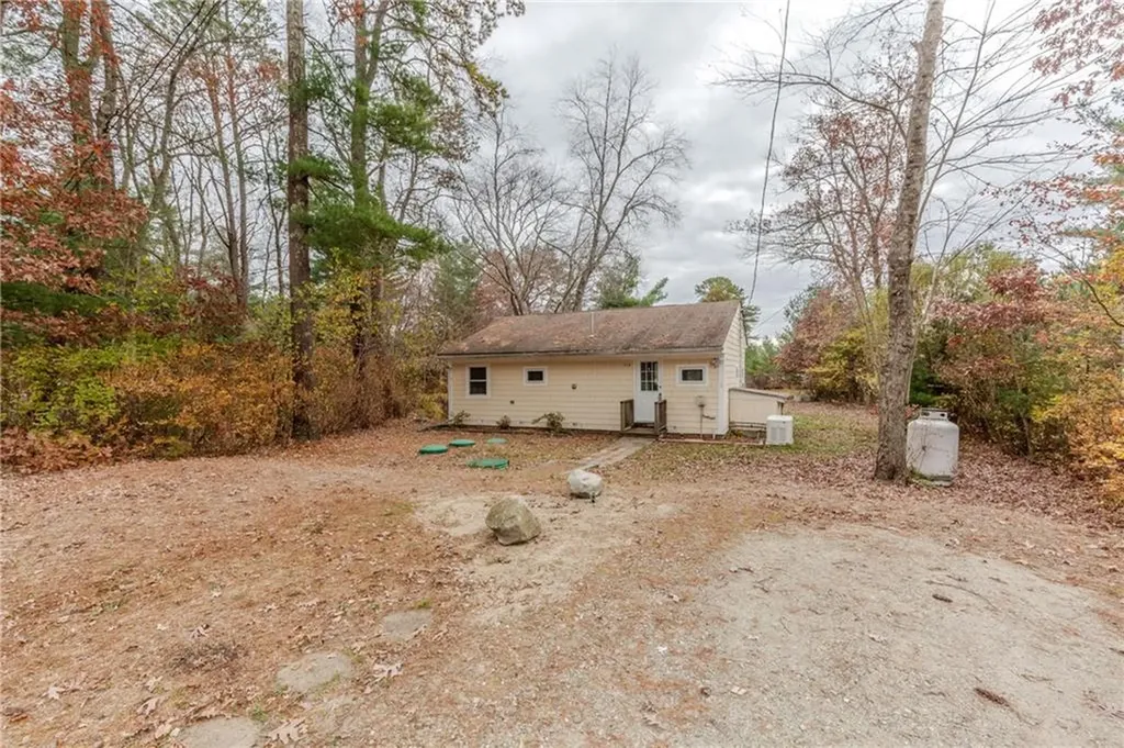 114 Vine Street Coventry RI 02816