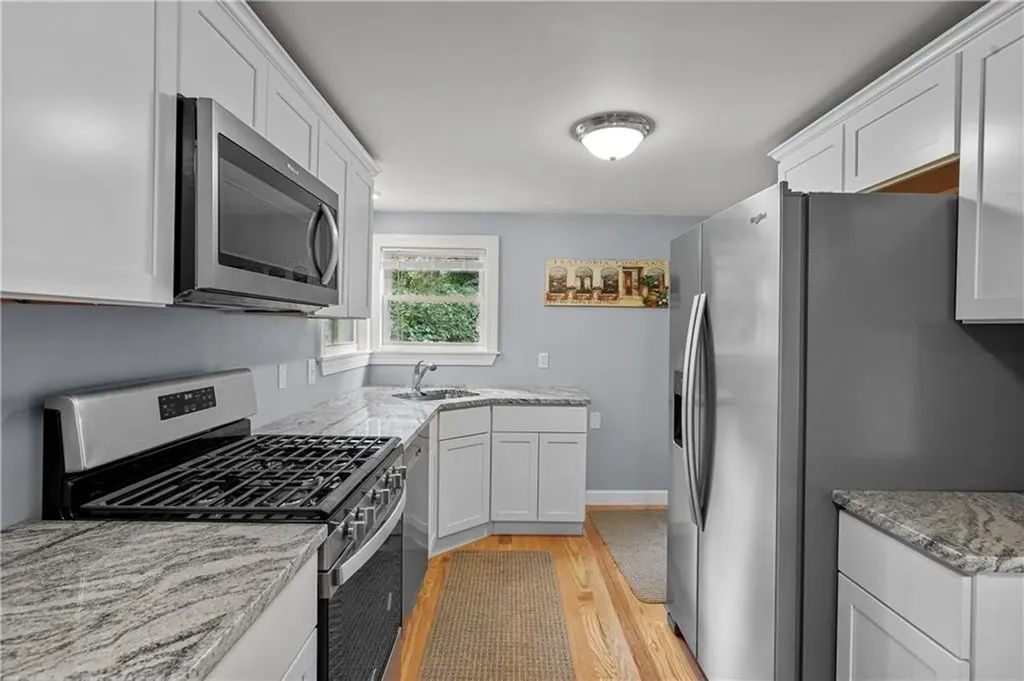 150 Dickens Street Warwick RI 02886
