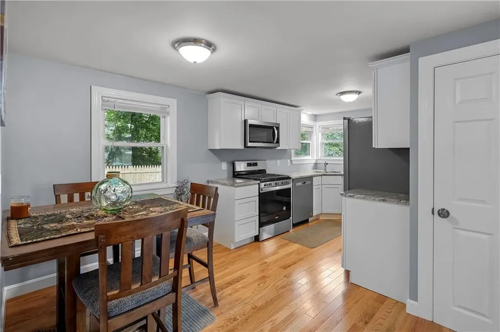 150 Dickens Street Warwick RI 02886