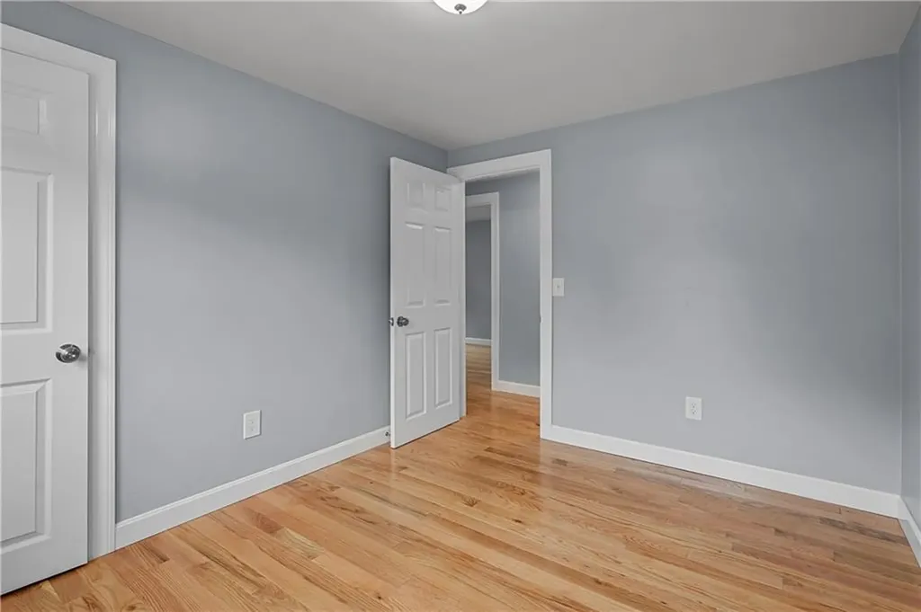 150 Dickens Street Warwick RI 02886