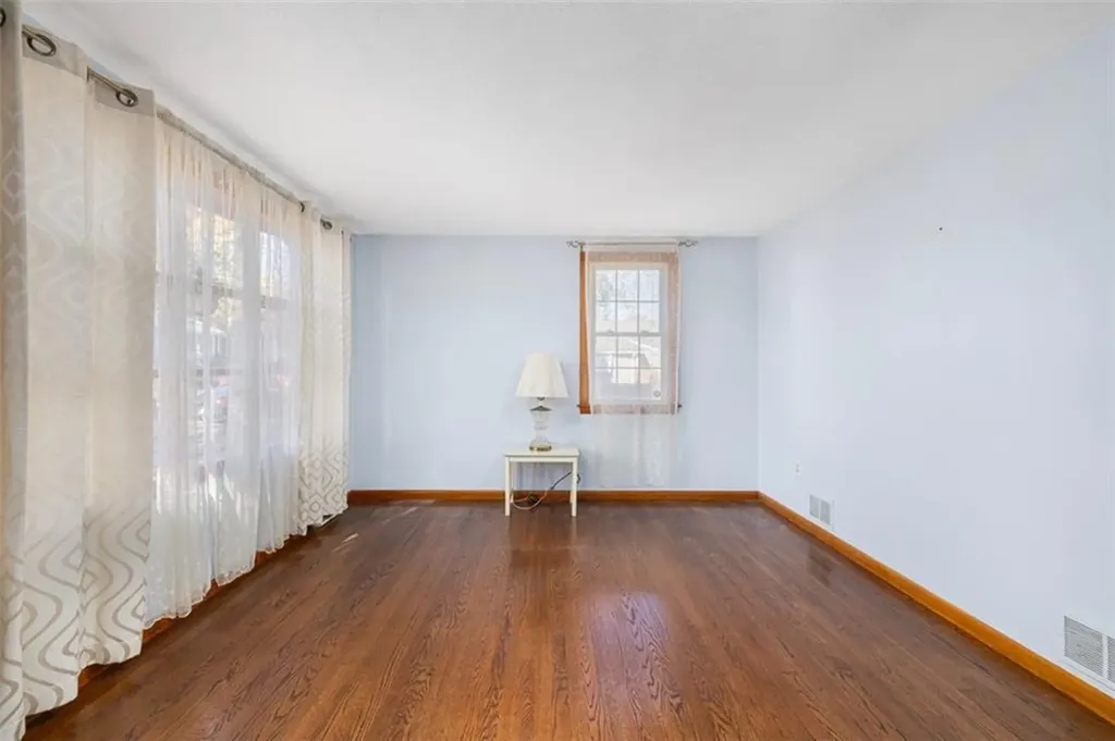 54 Irma Avenue Warwick RI 02889