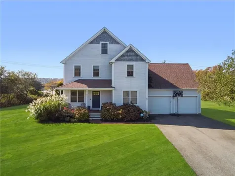 31 Ocean View Drive Middletown RI 02842