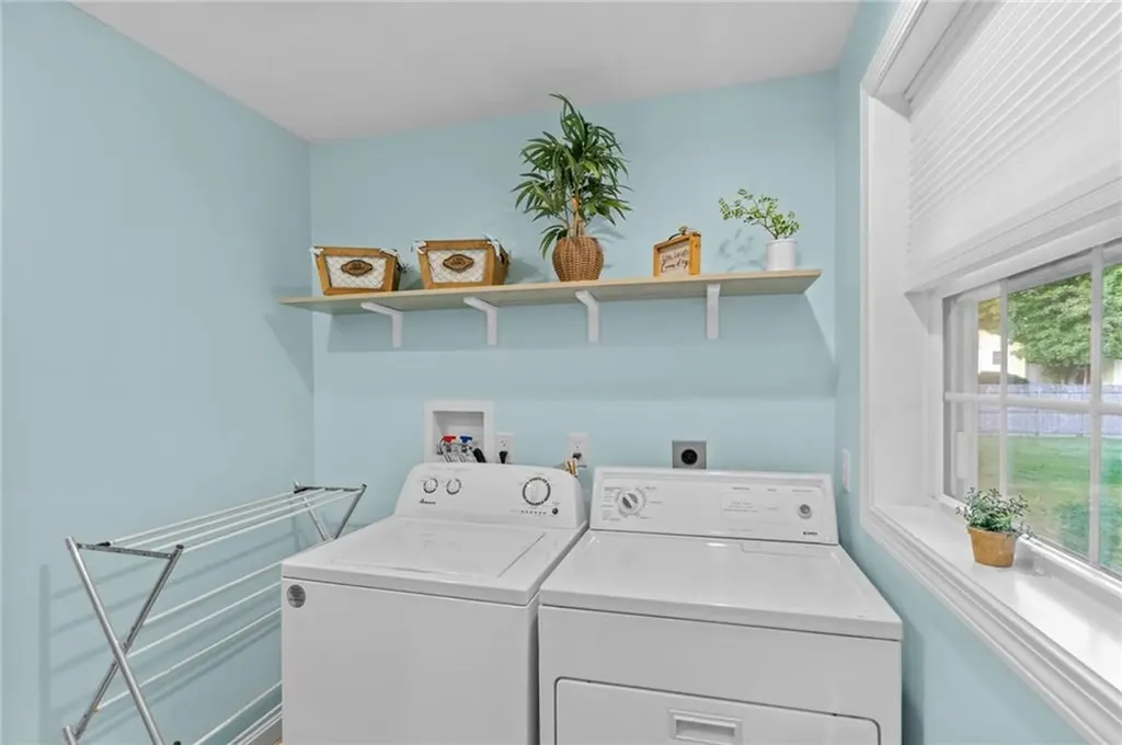 39 Curran Road Cumberland RI 02864