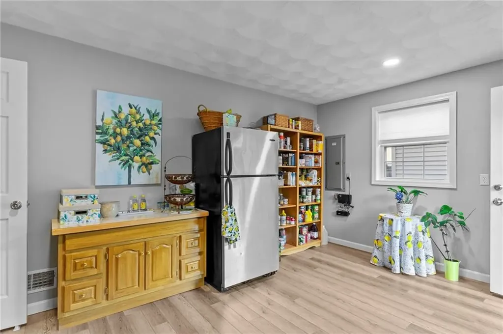 39 Curran Road Cumberland RI 02864