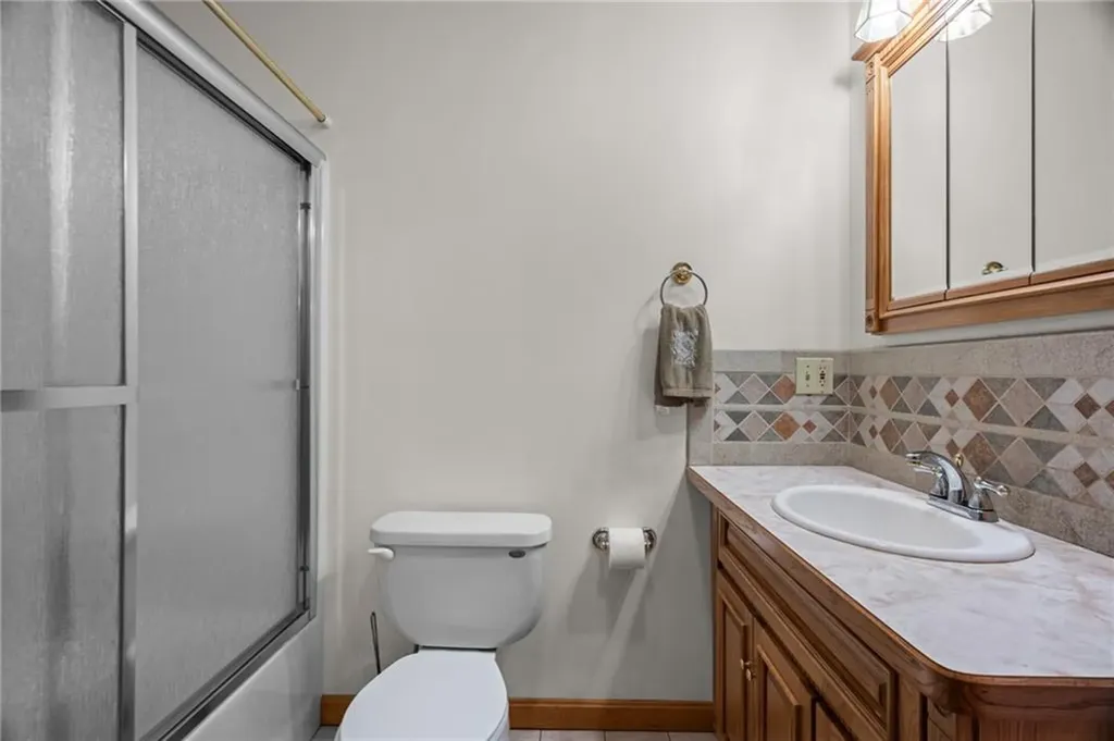 39 Curran Road Cumberland RI 02864