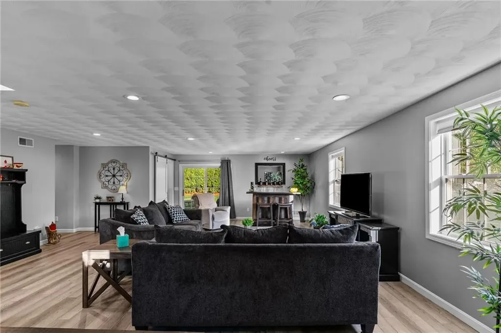 39 Curran Road Cumberland RI 02864