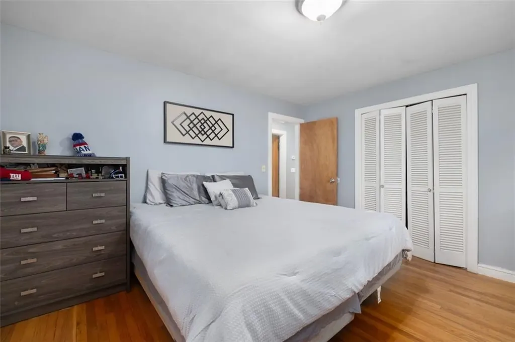 35 Oriole Avenue Pawtucket RI 02860