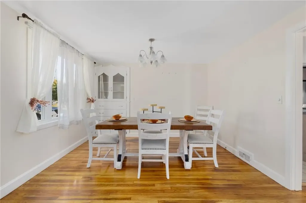 142 Missouri Drive Warwick RI 02886