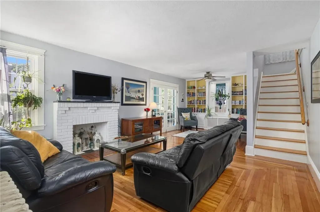 37 Parkside Drive Warwick RI 02888