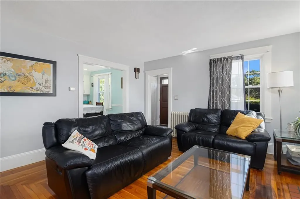 37 Parkside Drive Warwick RI 02888