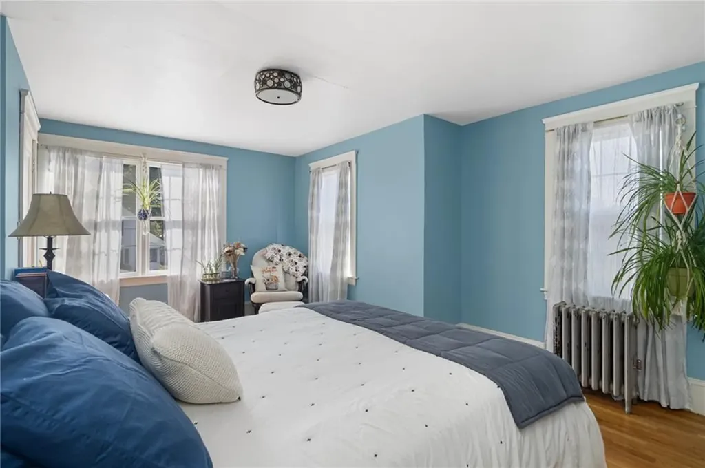 37 Parkside Drive Warwick RI 02888