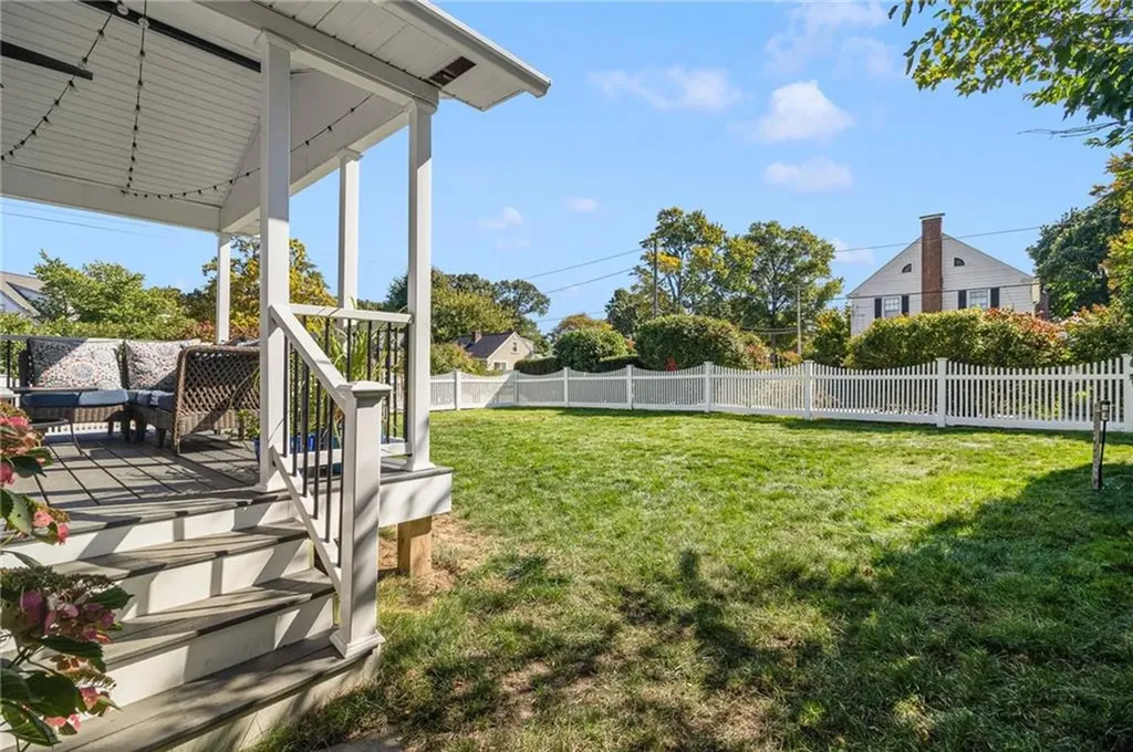 37 Parkside Drive Warwick RI 02888