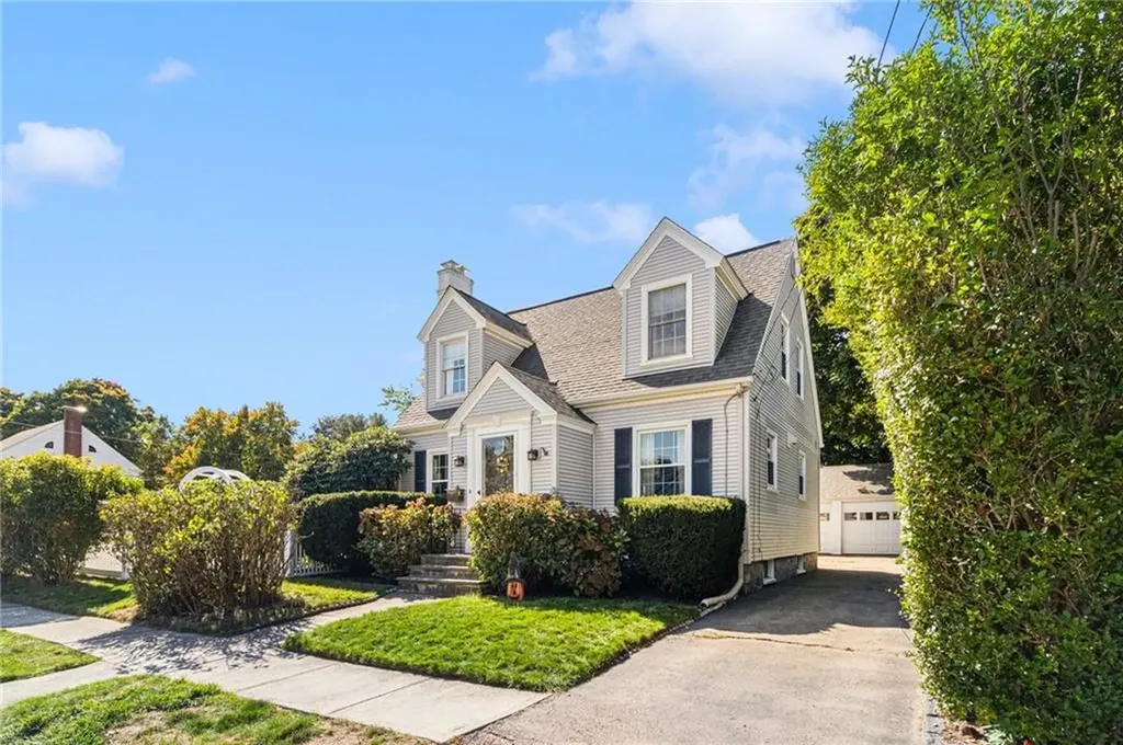37 Parkside Drive Warwick RI 02888