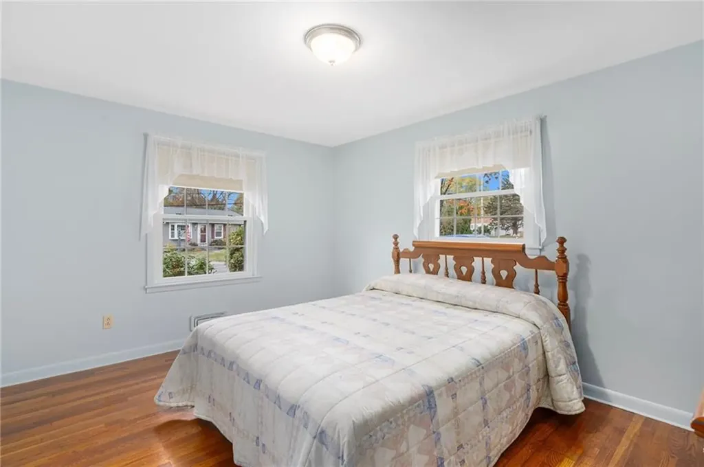 27 Priscilla Road Woonsocket RI 02895