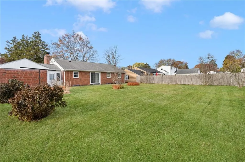 27 Priscilla Road Woonsocket RI 02895