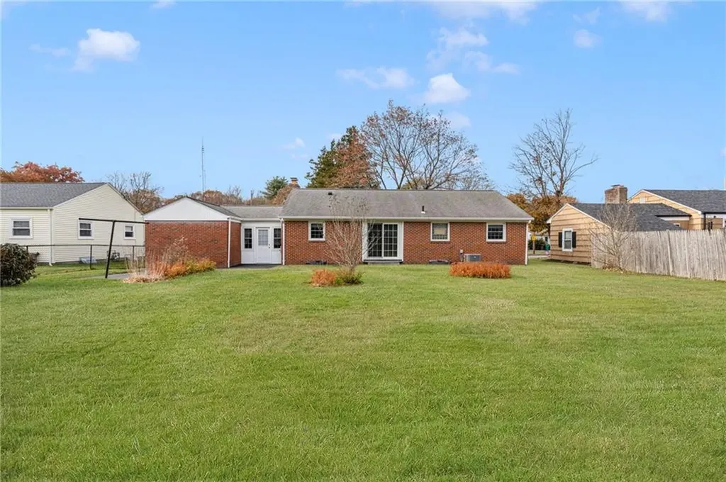 27 Priscilla Road Woonsocket RI 02895