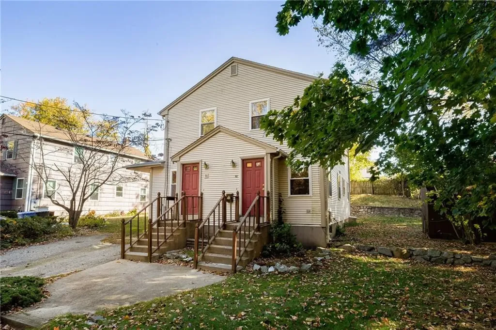 90 92 Loretta Street Cranston RI 02910