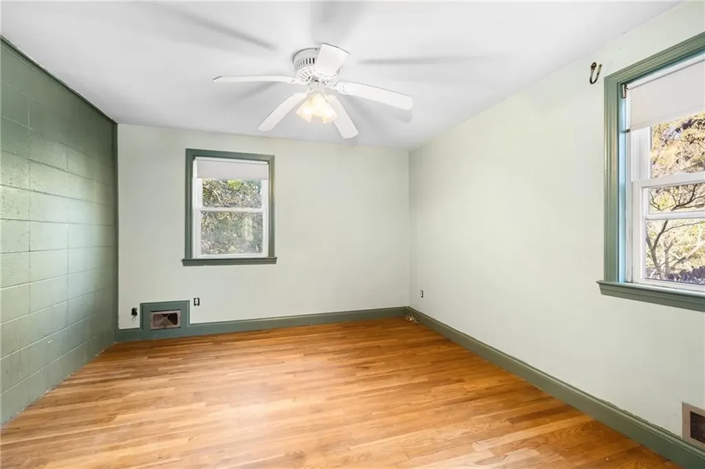90 92 Loretta Street Cranston RI 02910