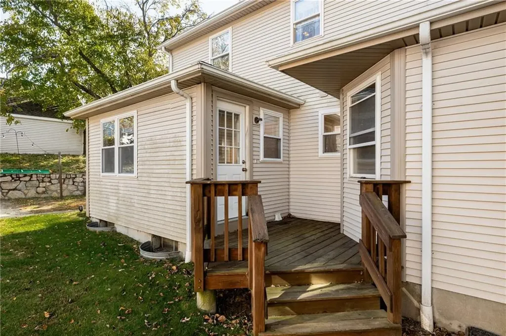 90 92 Loretta Street Cranston RI 02910