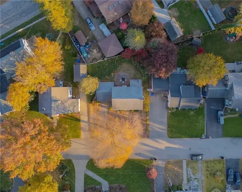 21 Holbrook Avenue East Providence RI 02916