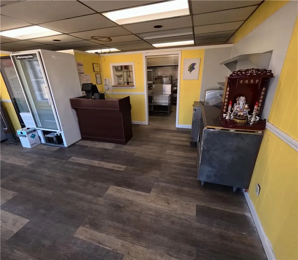 971 Main Street West Warwick RI 02893