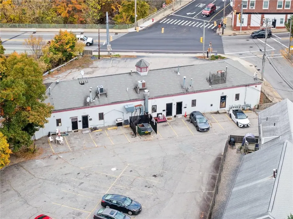 971 Main Street West Warwick RI 02893
