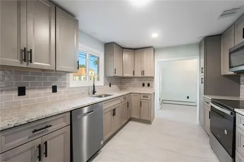 146 Senate Street Pawtucket RI 02861