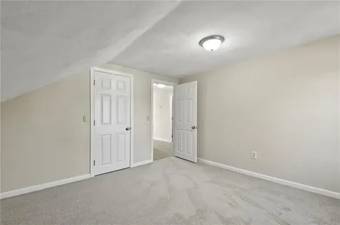 362 Market Street Warren RI 02885