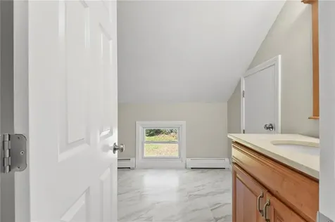 362 Market Street Warren RI 02885