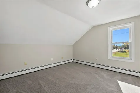 362 Market Street Warren RI 02885